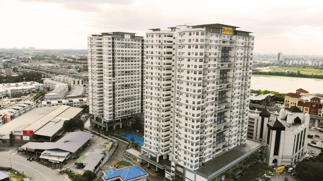 No.7 The Zebra @ Puchong Skypod Residence Kültér fotó